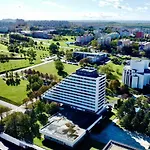 Cascade 3*