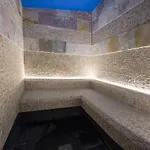 Cascade فندق موست