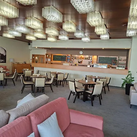 Hotel Cascade