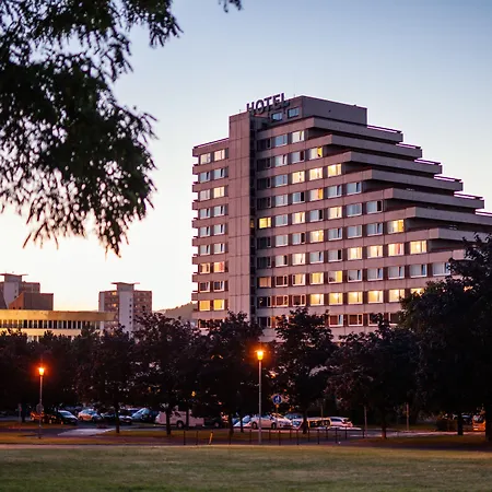 Cascade Hotel
