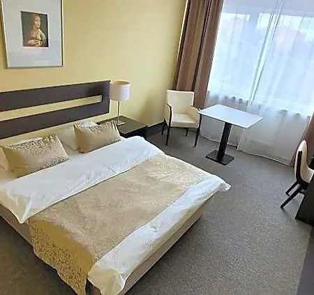 Cascade 3*