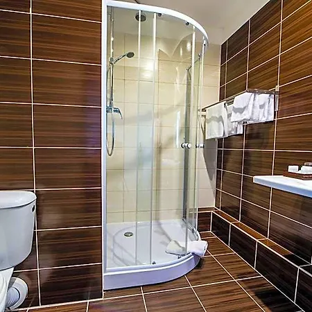 Hotel Cascade Most