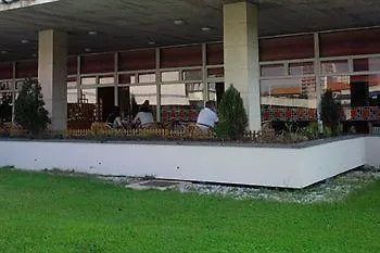 Cascade Hotel 3*