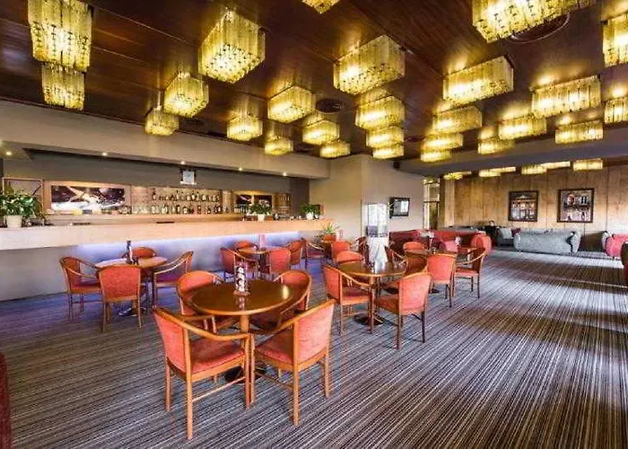 Cascade Hotel