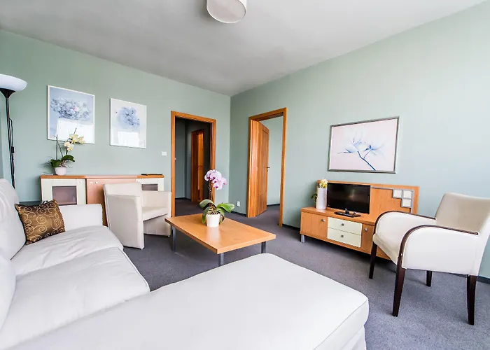 Hotel Cascade Most