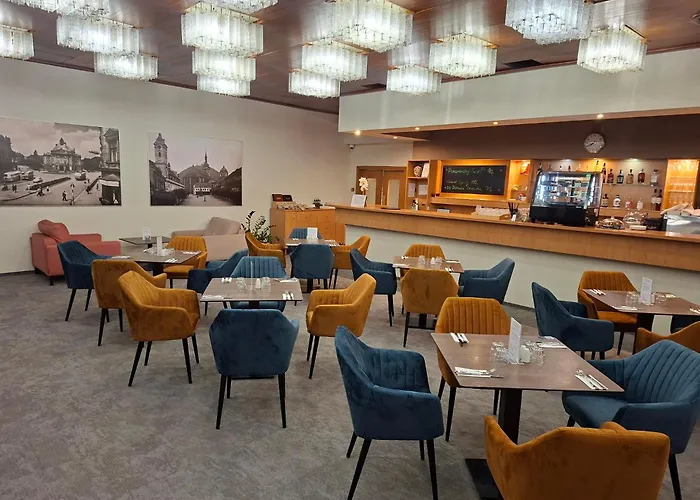 Hotel Cascade Most